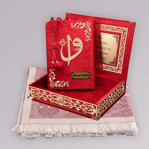 Kadife Kutulu Kur’an-ı Kerim (Kırmızı, Seccadeli, Gold Süsleme)