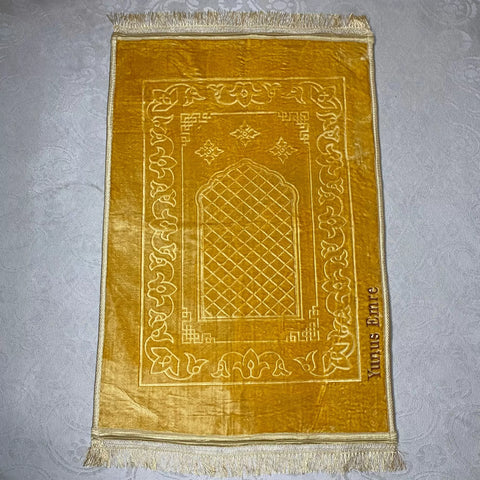 Özel İsimli Peluş Seccade (Hardal Sarı)